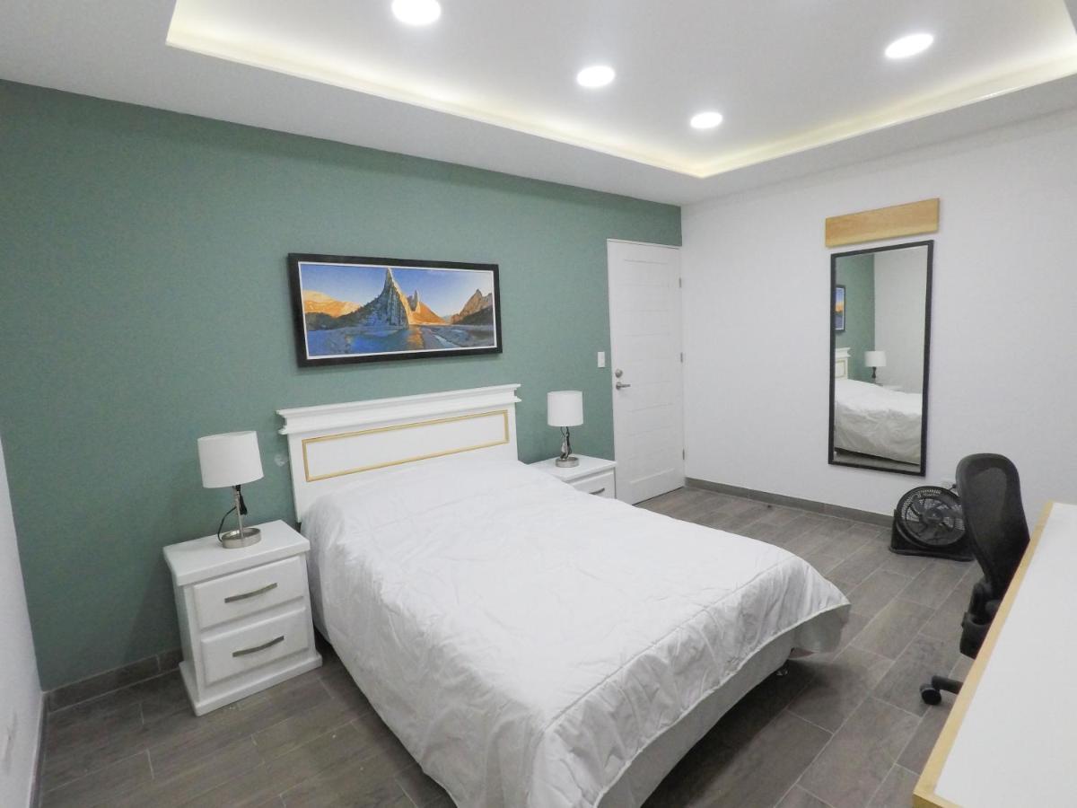 Casa Moderna Equipada Como En Pequeno Hotel Hab 4 Monterrey Eksteriør billede
